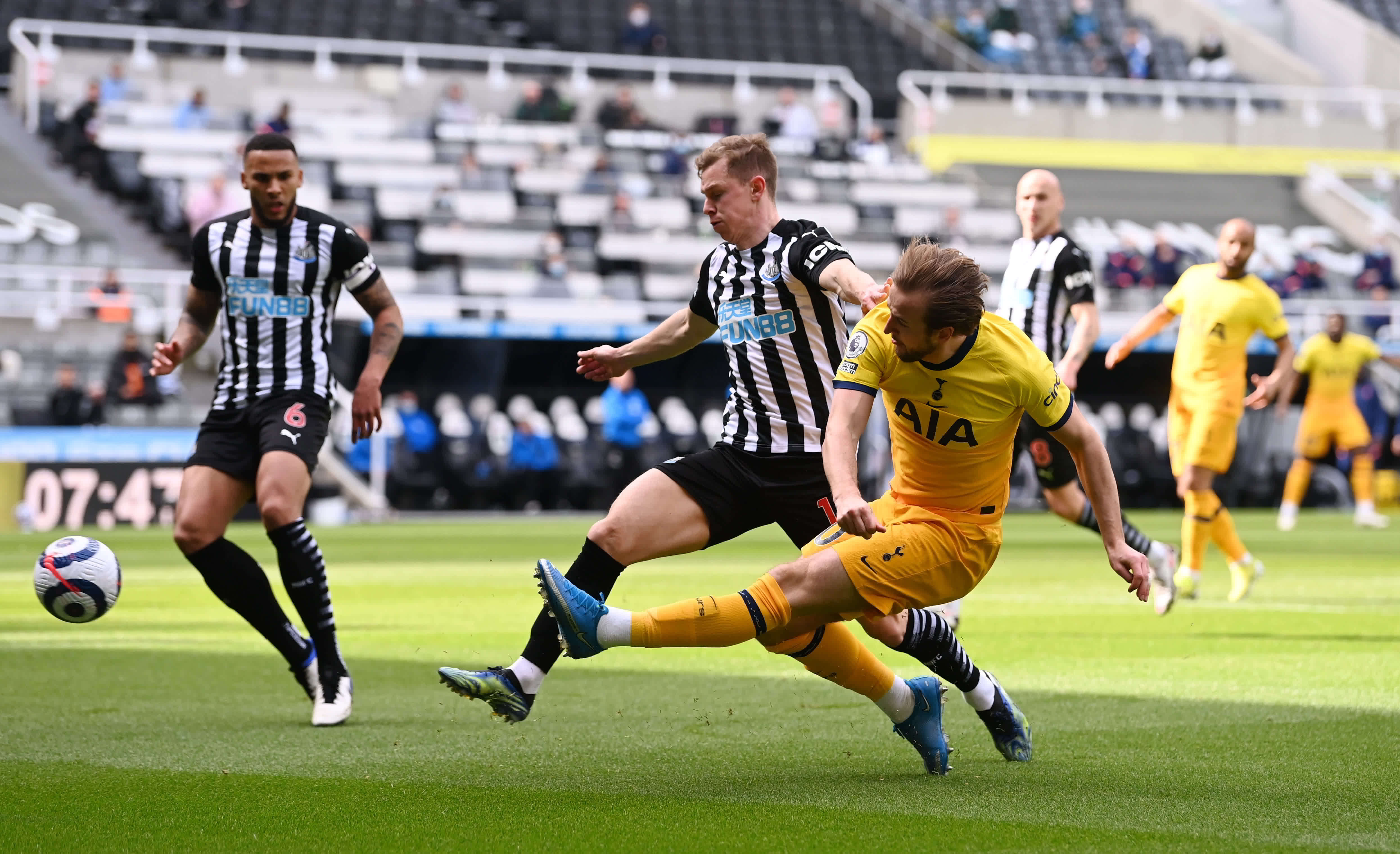 透过窗户 透过窗户